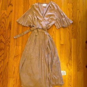 ASOS Curve pleated midi dress with kimono sleeve and tie waist, blush, size 18